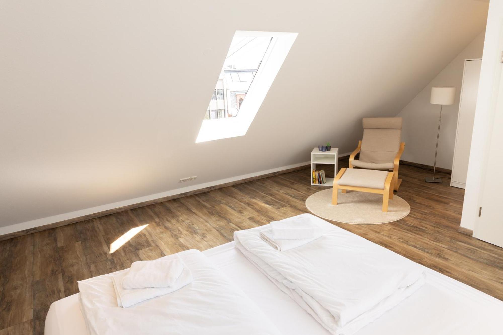 Bemyguest - 3 Zimmer Maisonette - Zentral - Klimaanlage - Aufzug Wiesbaden Luaran gambar